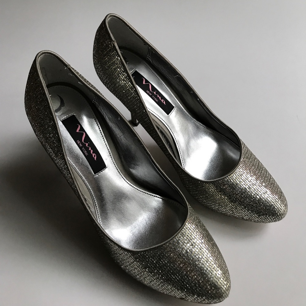 Nina New York Glitter Fabric High Heel Shoes - Picture 3 of 7